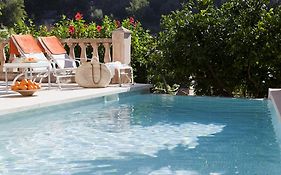 Fornalutx Petit Hotel - Bed&Breakfast